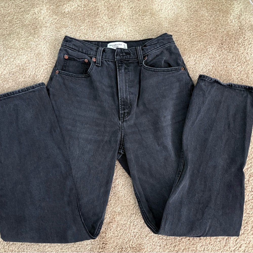 Abercrombie & Fitch 90s Straight Jean